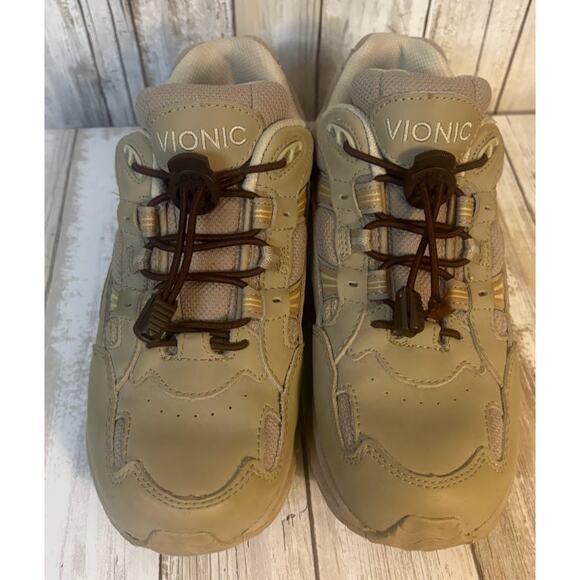 Vionic Shoes Taupe Women's Walker Classic Size 7 - Picture 1 of 8